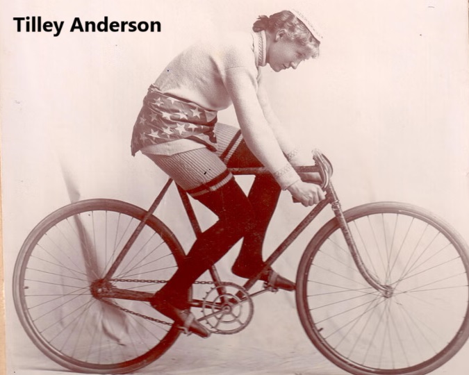 London - Tee-To-Tum : Image credit Alice Roepke